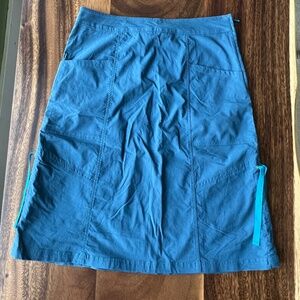 Title Nine A-line skirt with adjustable length sides